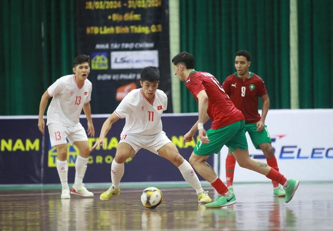 Vietnam come third at int’l friendly futsal tournament 2024 ảnh 1