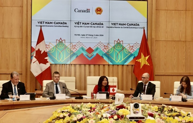 Vietnam - launching pad for Canadian companies to enter Indo-Pacific market ảnh 1