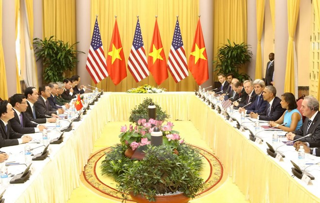 Vietnamese, US leaders discuss ways to boost bilateral ties ảnh 1