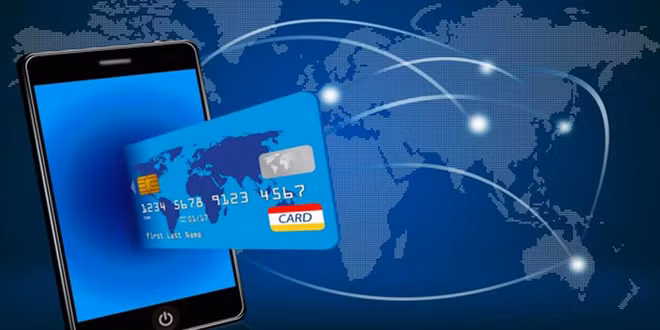 Banks should invest in science-technology, say experts ảnh 1