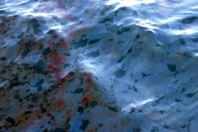 Thai Navy strives to prevent oil spill in Gulf of Thailand ảnh 1