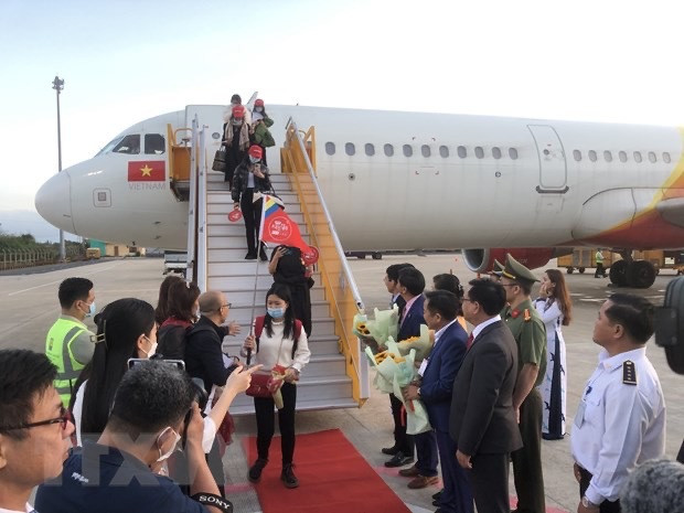 China reopens group tours to Vietnam from March 15 ảnh 1