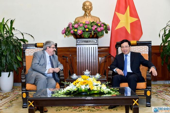 Vietnam, Uruguay hold political consultation ảnh 1