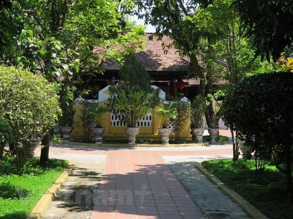 Nha vuon - fabulous architecture of Hue ảnh 1
