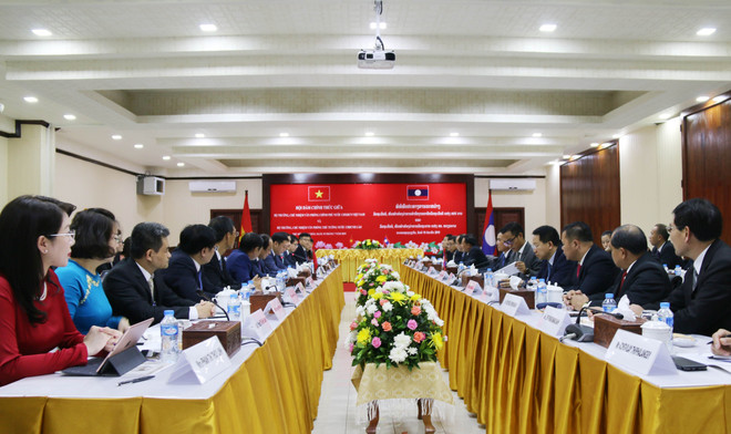 Government Offices of Vietnam, Laos step up cooperation ảnh 1 Government Offices of Vietnam, Laos step up cooperation ảnh 1