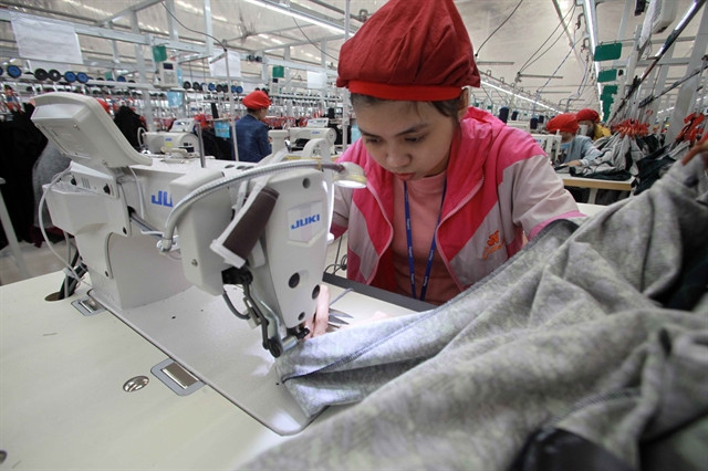 Trade union executive boards to receive training in salary negotiations ảnh 1