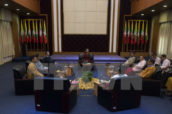 Myanmar: ethnic armed groups pledge negotiations with government ảnh 1