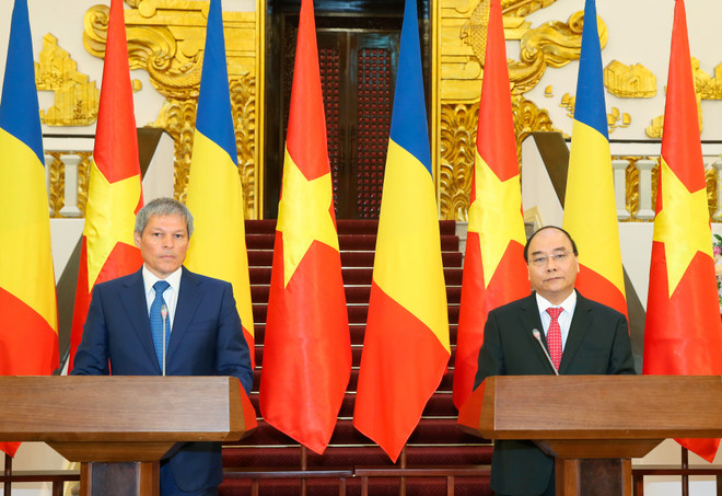 Vietnam Romania issue Joint Declaration ảnh 1