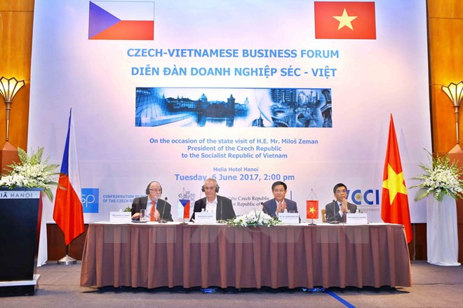 Vietnam-Czech business forum opens in Hanoi ảnh 1 Vietnam-Czech business forum opens in Hanoi ảnh 1