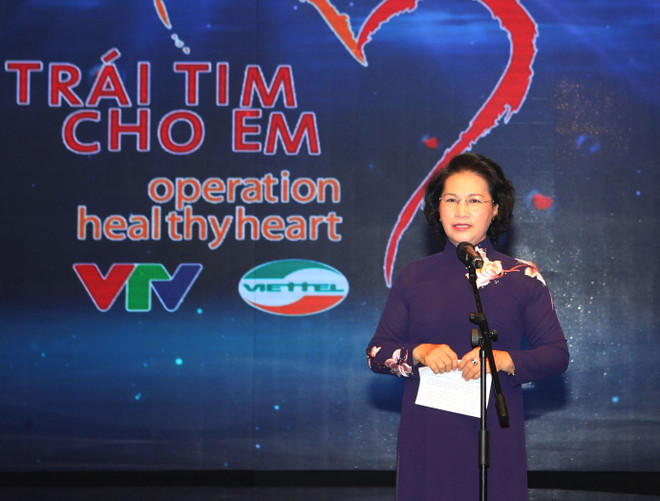 Charity gala raises support for children with heart diseases ảnh 1