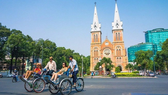 Southern localities signal breakthrough tourism recovery ảnh 1 Southern localities signal breakthrough tourism recovery ảnh 1