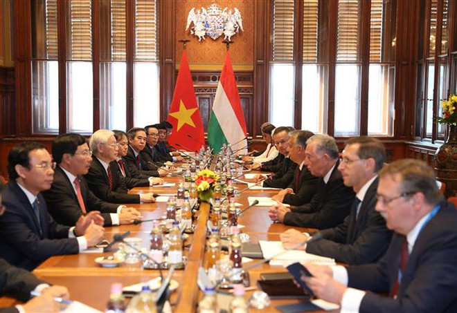 Vietnam, Hungary sign seven cooperation documents ảnh 1 Vietnam, Hungary sign seven cooperation documents ảnh 1