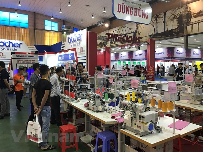 Hanoi Textile & Garment Industry Expo 2018 opens ảnh 1