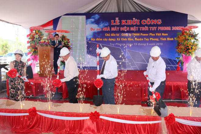 Work starts on first solar power plant in Binh Thuan ảnh 1 Work starts on first solar power plant in Binh Thuan ảnh 1
