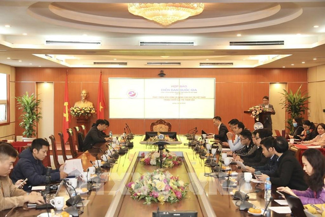 Hanoi hosts national forum on development of digital enterprises ảnh 1