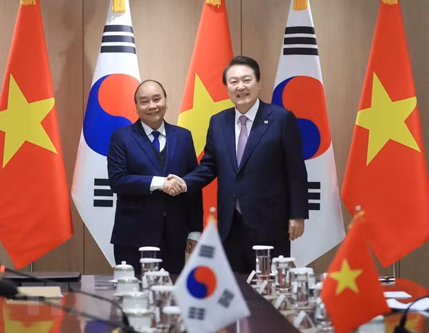 Vietnam, RoK agree to upgrade ties to comprehensive strategic partnership ảnh 2