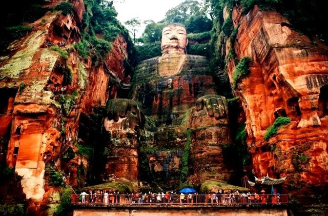 Sichuan, Vietnam to promote tourism ảnh 1