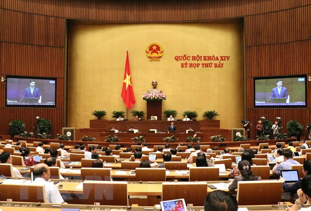 Construction, transport, cultural issues heat up NA’s Q&A session ảnh 1