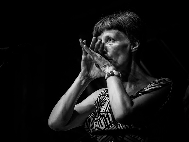 Online concert connects female artists ảnh 1 Online concert connects female artists ảnh 1