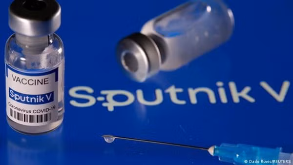 Vietnam hopes to procure Sputnik V COVID-19 vaccine in July ảnh 1