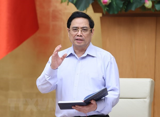 PM demands all forces focus on combating COVID-19 ảnh 1