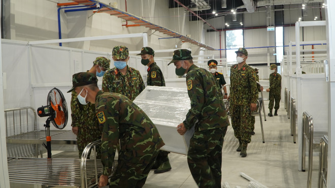 Ministry requests ensuring first aid, treatment for COVID-19 patients ảnh 1