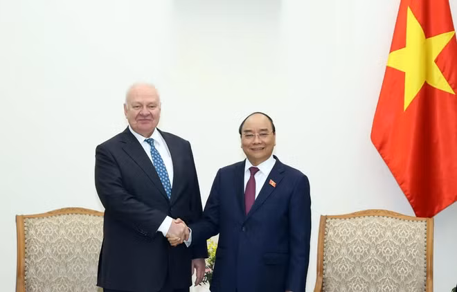 PM expects Vietnam-Russia annual trade to soon reach 10 billion USD ảnh 1
