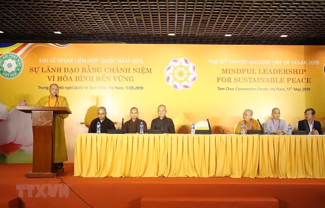 Vesak 2019: Seminar talks mindful leadership for world peace ảnh 1