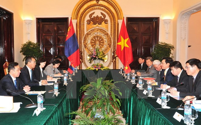 Vietnam, Mongolia look to strengthen bilateral ties ảnh 1
