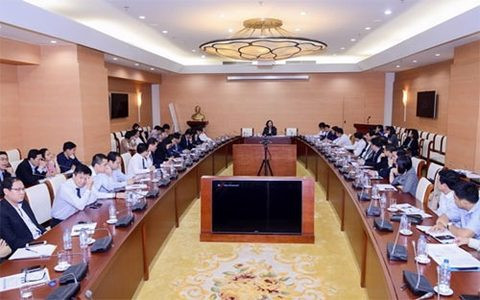 21 Vietnamese banks gather to discuss interest rates ảnh 1