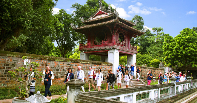 Vietnam hopes to welcome 17-18 million foreign tourist arrivals this year ảnh 1 Vietnam hopes to welcome 17-18 million foreign tourist arrivals this year ảnh 1