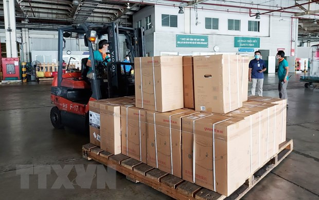 HCM City receives additional medical equipment worth over 400 billion VND ảnh 1 HCM City receives additional medical equipment worth over 400 billion VND ảnh 1