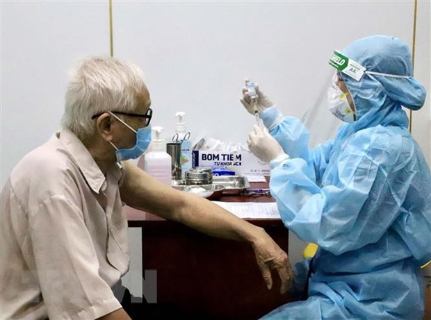 Localities, firms facilitated to access global COVID-19 vaccine supplies ảnh 1