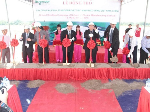 Work on Schneider Electric's new plant begins ảnh 1