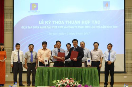Petrolimex, BSR join hands to sell Dung Quat Refinery’s products ảnh 1
