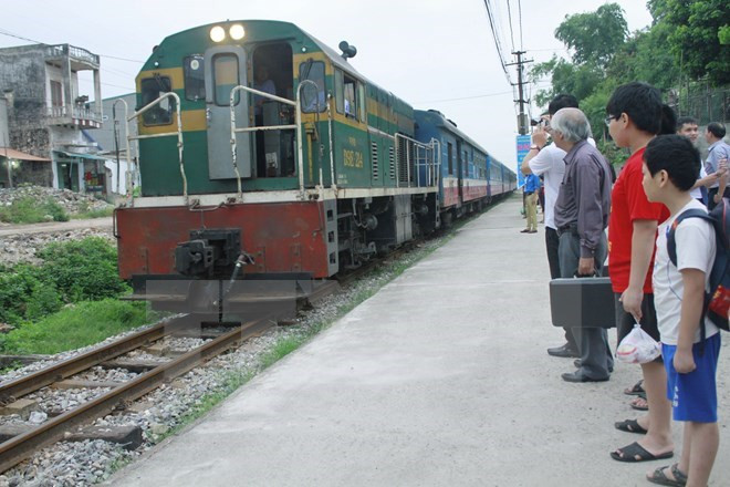Railway sector asked to improve competitiveness ảnh 1