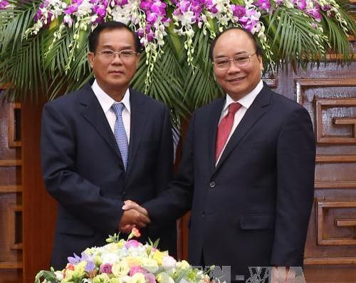PM urges ministries of Vietnam, Laos to foster economic links ảnh 1 PM urges ministries of Vietnam, Laos to foster economic links ảnh 1