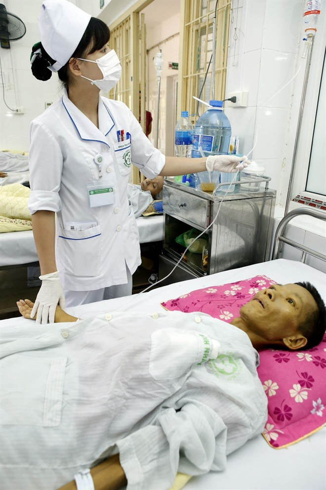 Health insurance should cover new medicine for Hepatitis C patients ảnh 1