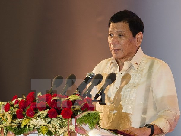 Philippine President begins official visit to Vietnam ảnh 1