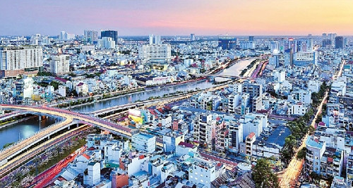 HCM City with national renewal process ảnh 1