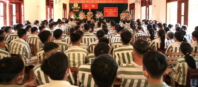 President commutes death sentences to life in prison for five inmates ảnh 1 President commutes death sentences to life in prison for five inmates ảnh 1