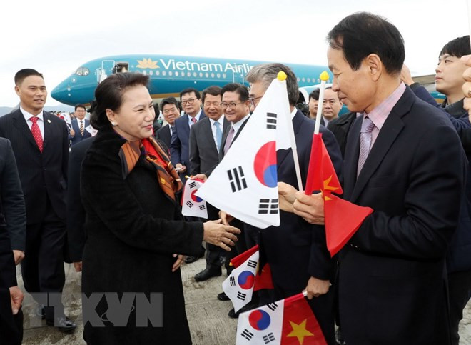NA Chairwoman begins official visit to RoK ảnh 1 NA Chairwoman begins official visit to RoK ảnh 1