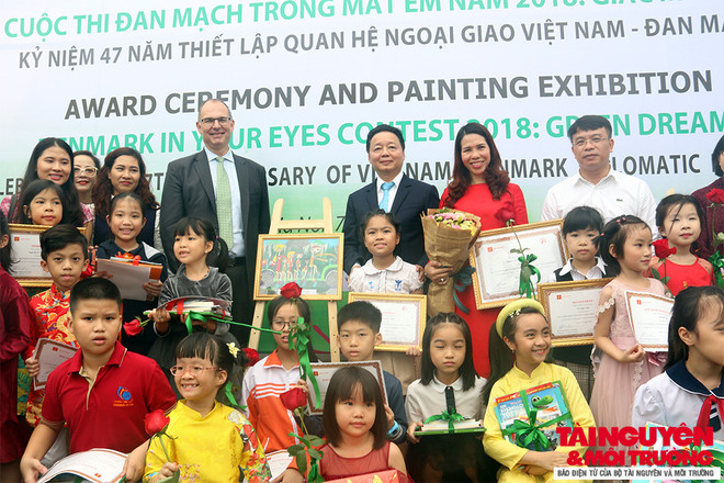 “Denmark in Your Eyes” painting contest winners announced ảnh 1 “Denmark in Your Eyes” painting contest winners announced ảnh 1