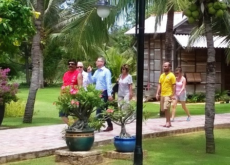 International Famtrip delegation study Binh Thuan’s tourism products ảnh 1