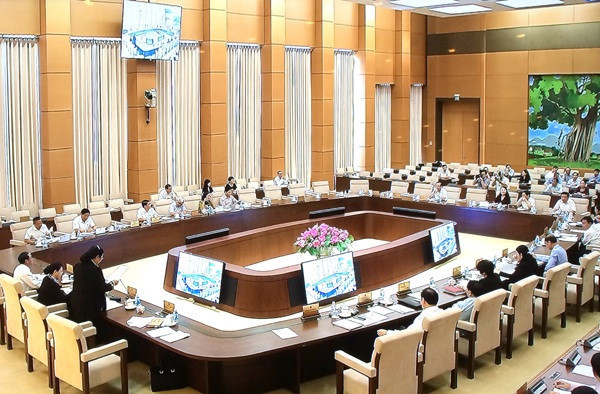 NA Standing Committee focuses on gender equality ảnh 1