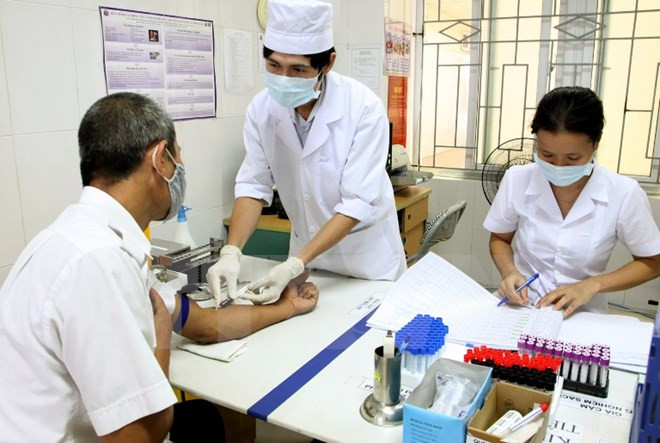 Programme gives free medical treatment to poor patients ảnh 1