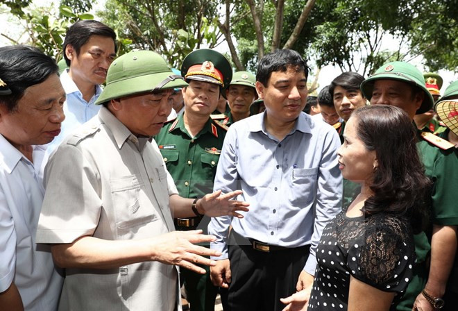 PM directs fixing of storm consequences in Nghe An ảnh 1