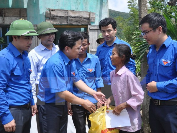 Organisations offer urgent support for storm-hit residents ảnh 1