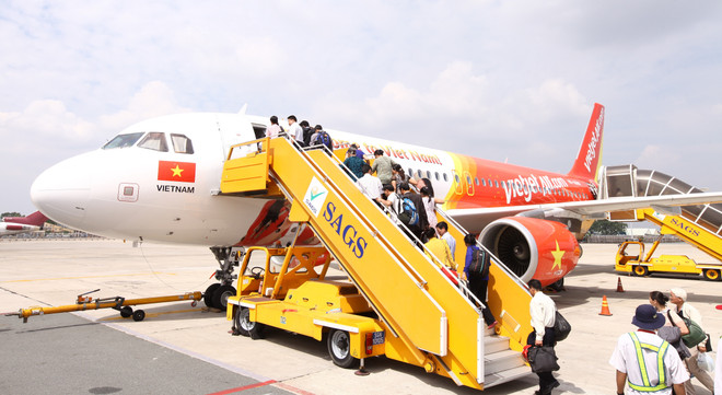 Vietjet starts selling tickets on HCM City-Phnom Penh route ảnh 1
