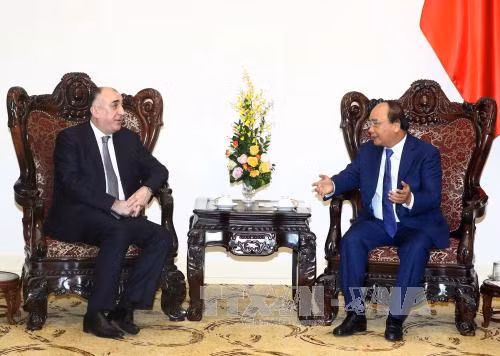 PM: Vietnam treasures traditional relations with Azerbaijan ảnh 1